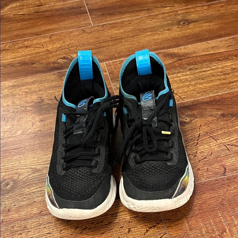 Stefan Curry 5.5 shoes